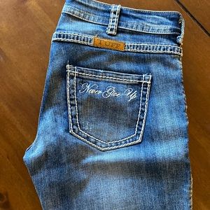 Cowgirl tuff jeans worn once great condition